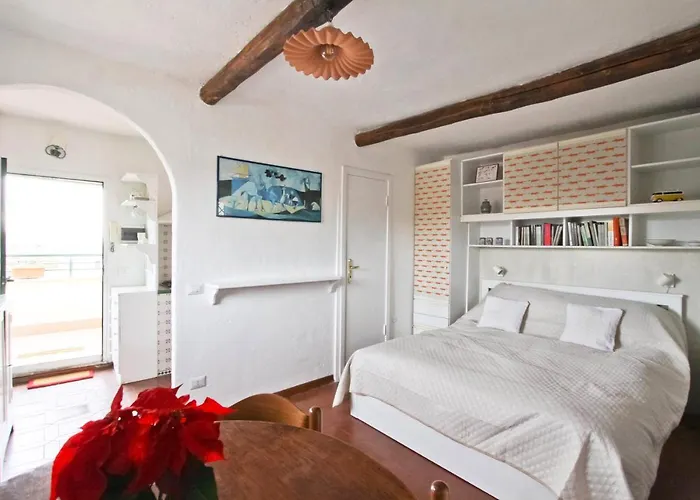 In The Clouds Over Trastevere, Penthouse Appartement